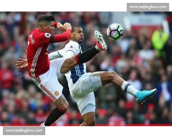 镜报：曼联被迫降价抛售马拉西亚，转会市场遇冷成烫手山芋